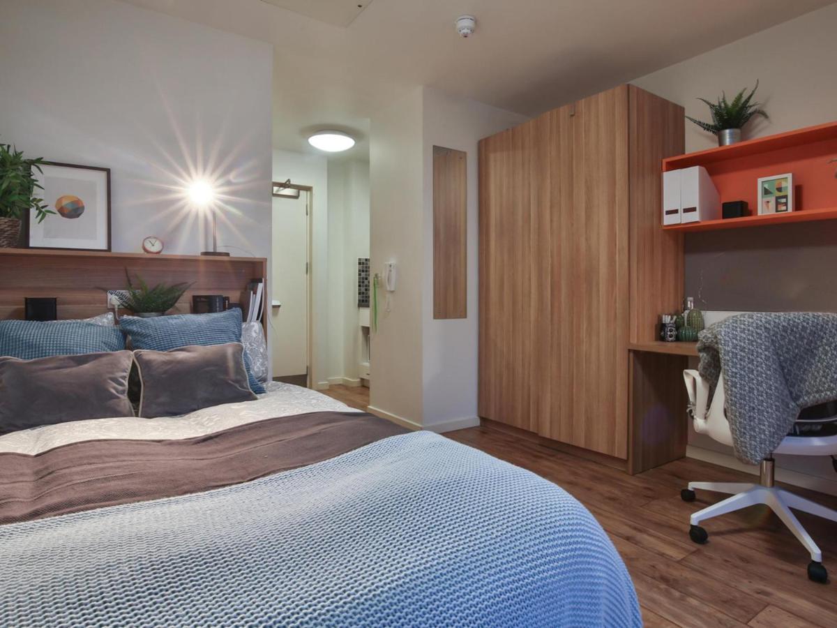 Sterling Court In Wembley Λονδίνο Εξωτερικό φωτογραφία