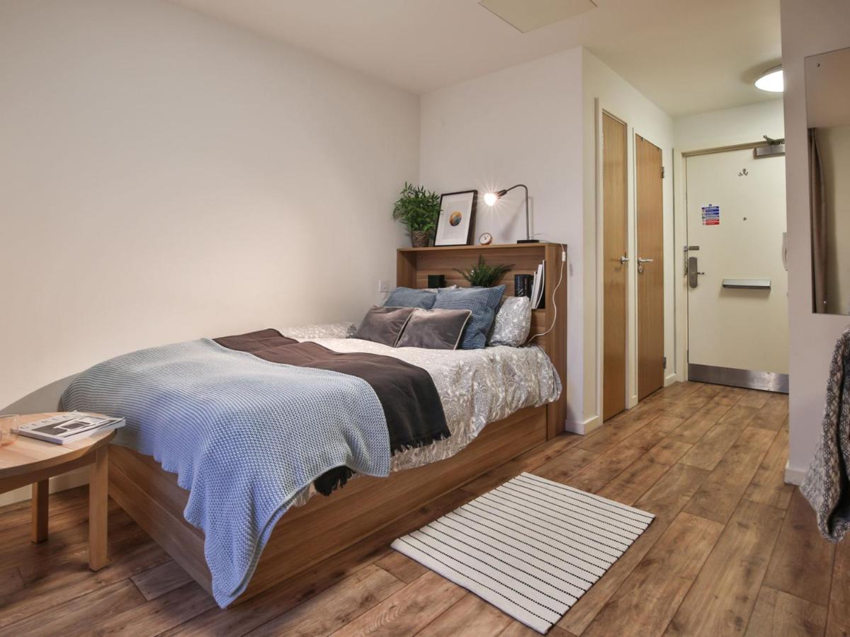Sterling Court In Wembley Λονδίνο Εξωτερικό φωτογραφία