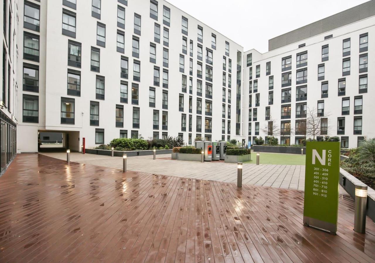 Sterling Court In Wembley Λονδίνο Εξωτερικό φωτογραφία