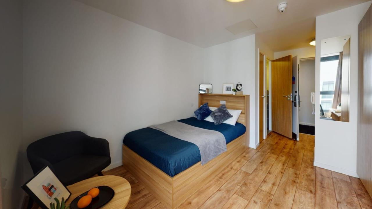 Sterling Court In Wembley Λονδίνο Εξωτερικό φωτογραφία